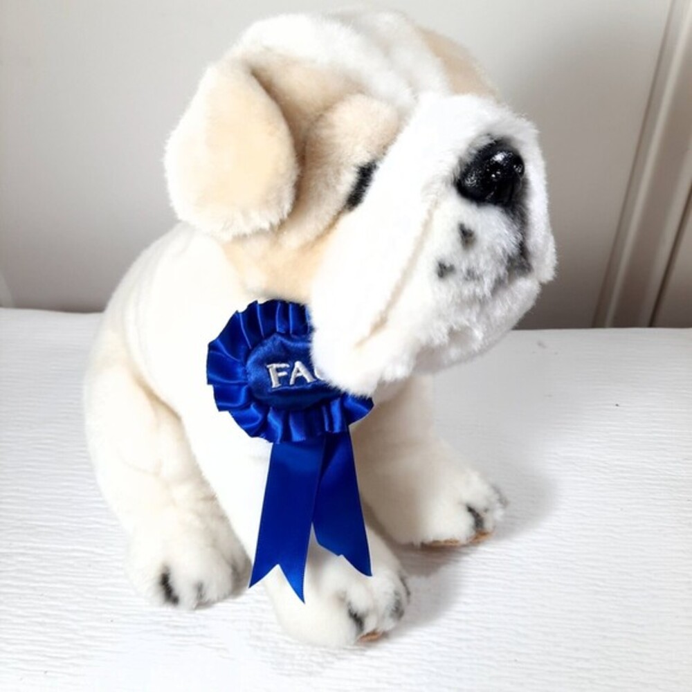 FAO‎ Schwarz Bull Dog Plush Blue Ribbon Award ToysrUs 2014 cream puppy realistic